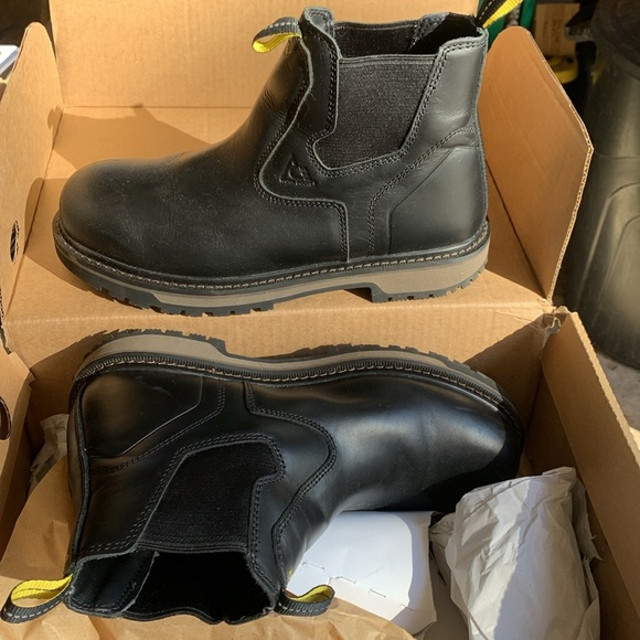 ACE Work boots/ steel toe/ anti slip WORN ONCE to try on - Picture 2 of 6